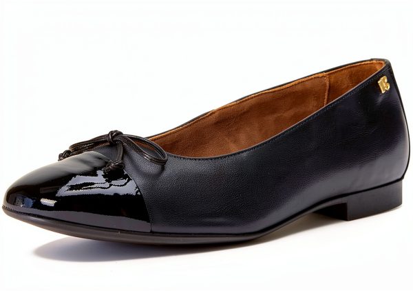 PAUL GREEN Womens Black Leather Lined Flats Size 10-6